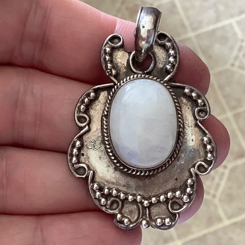 STERLING SILVER 925 VINTAGE OVAL MOON STONE LARGE PENDANT​